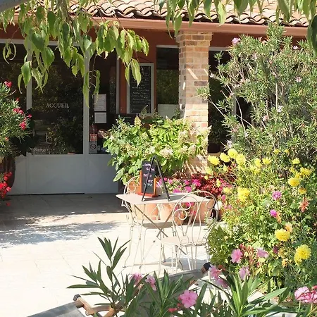 Hotel Les Restanques De Moustiers-Sainte-Marie