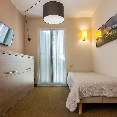 Szálloda Les Restanques De 3*
