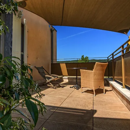 Hotel Les Restanques De